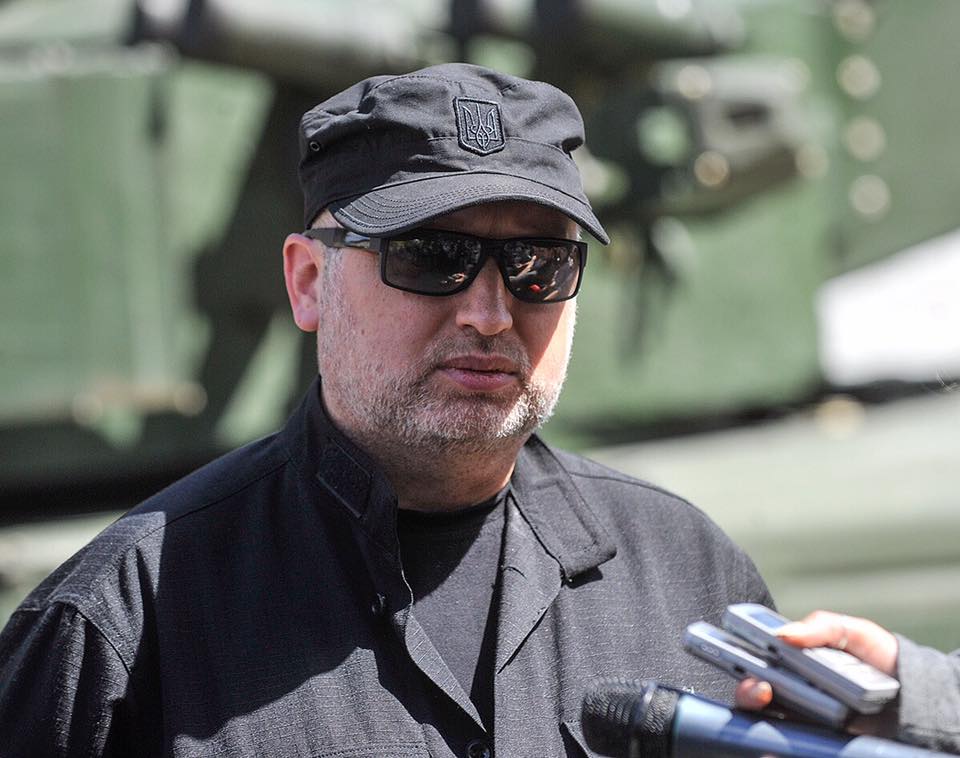 Налякали їжаків голим задом: Турчинов відповів Кремлю на запровадження антиукраїнських санкцій