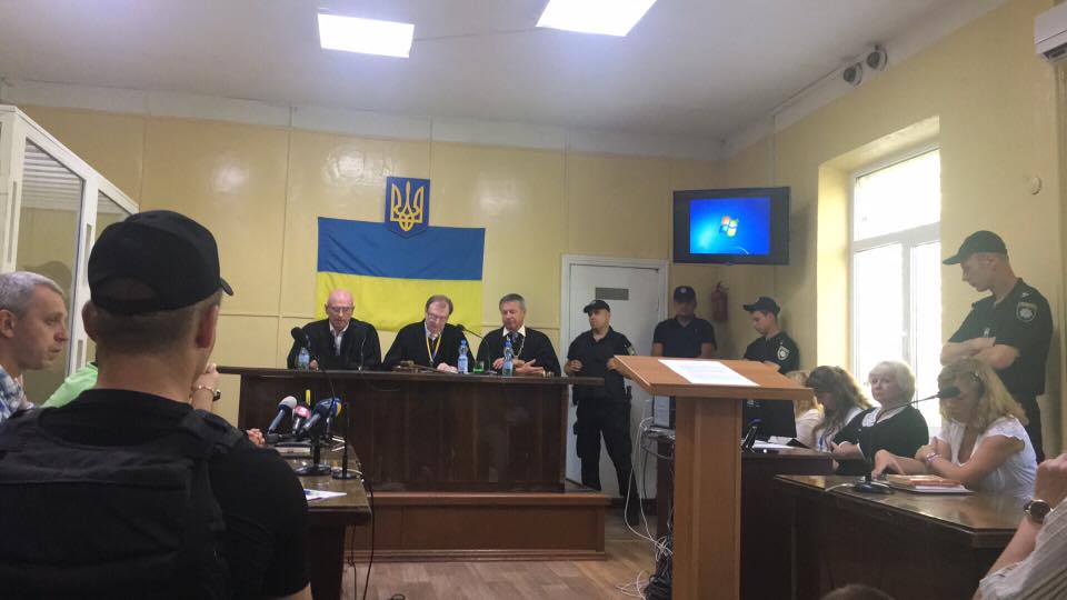 Суд випривдав фігурантів справи “другого травня”