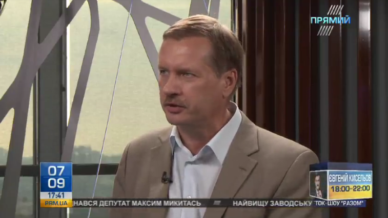 Відомий політик оцінив перспективи “походу” військових у народні депутати