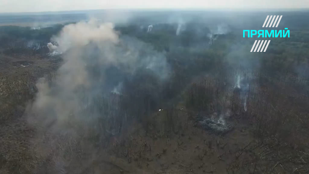 Ексклюзив “Прямого”: Відео військового арсеналу у Калинівці з дрона