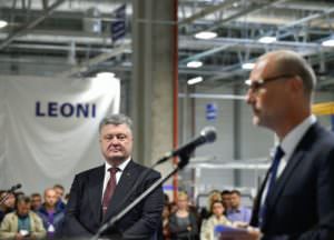 Петро Порошенко на заводі LEONI