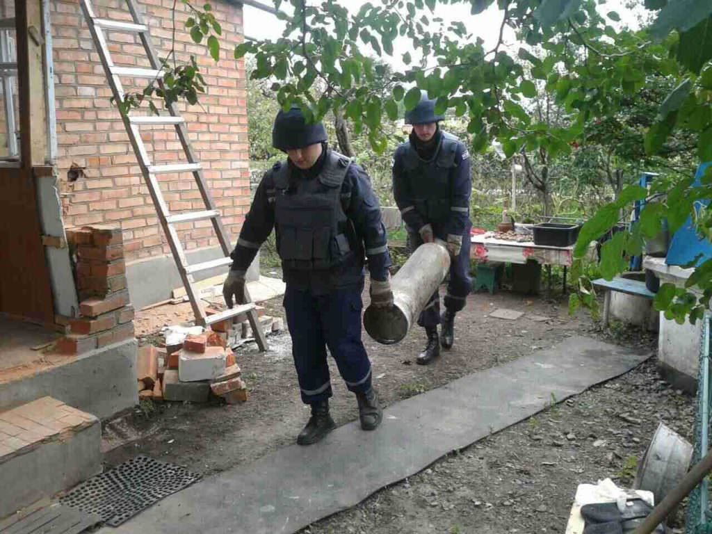 Вибухи під Калинівкою: виявлено майже тисячу вибухонебезпечних предметів (ФОТО)