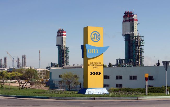 Одеський припортовий завод відновив виробництво