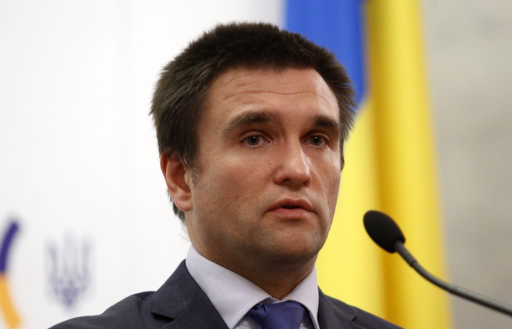Україна та Угорщина домовились спільно працювати над законом про освіту – Клімкін
