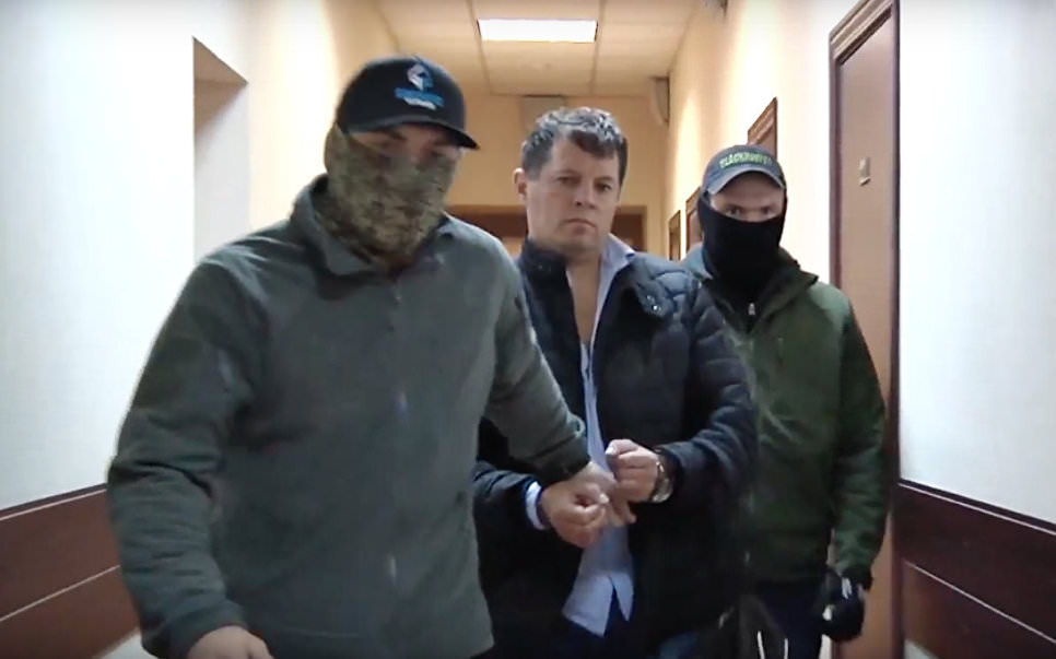 У МЗС прокоментували “Прямому” продовження арешту Роману Сущенку