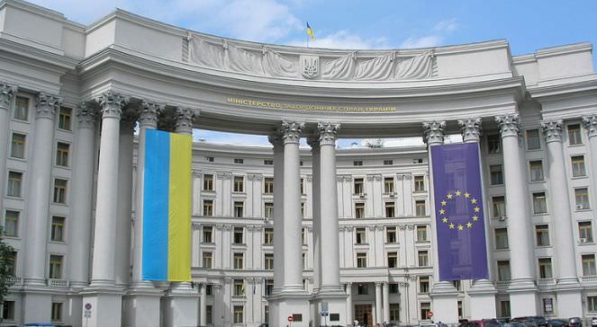 Хід у відповідь: Україна вислала з Києві дипломата Білорусі