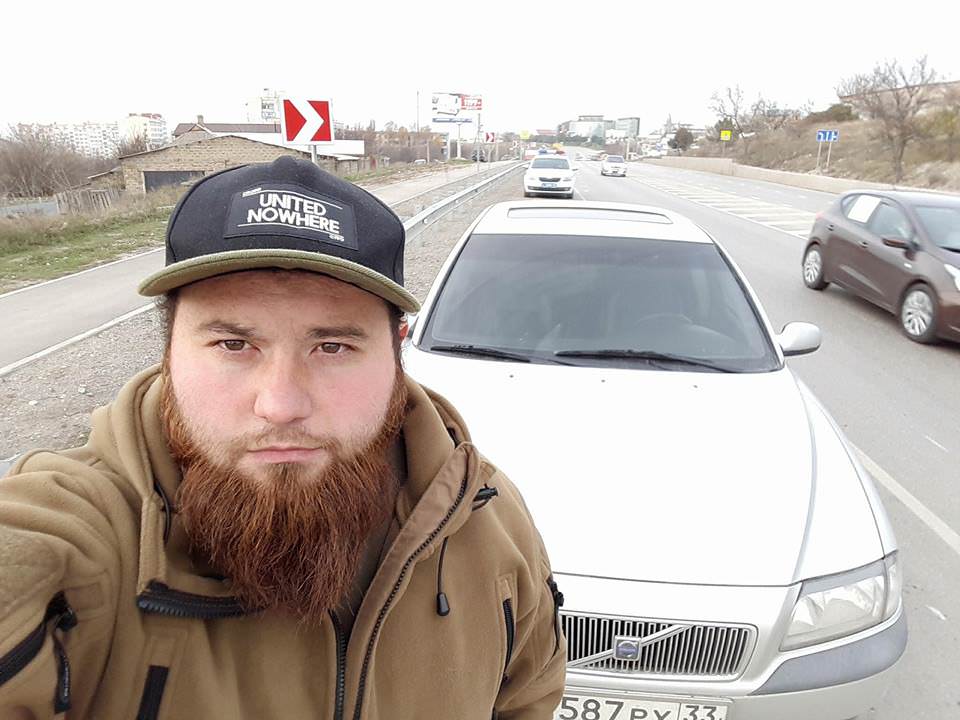 Окупанти затримали у Криму активіста Руслана Белялова