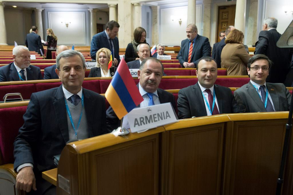 Заседание Генассамблеи ПАЧЭС: делегация Армении покинула зал заседаний в знак протеста
