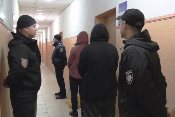В Одесі затримали трьох іноземців, які викрали підлітка та вимагали викуп