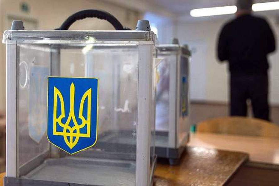 Вибори понад усе: Банкова готує схеми застосування адмінресурсу і прибирає конкурентів