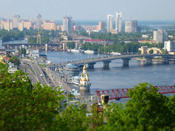 Київ назвали “найзеленішим” столичним мегаполісом Європи