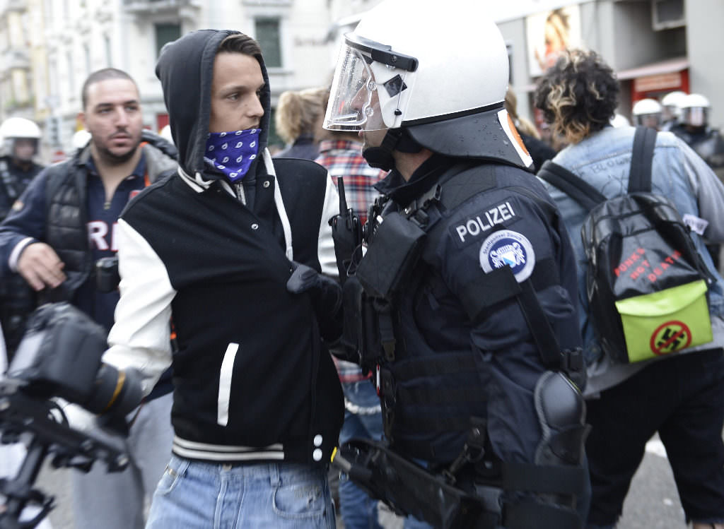 Полиция Цюриха больше не будет обнародовать национальность преступников