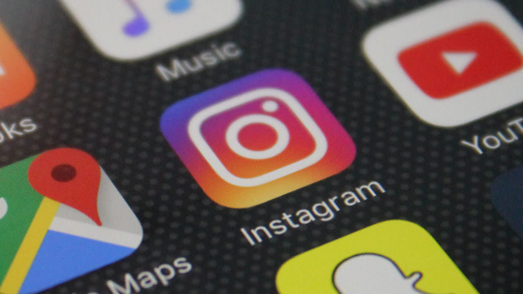 В Instagram новый вид мошенничества: почти 4000 гривен в обмен на личные данные и счета в банке