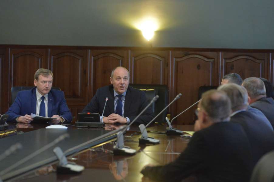 Жодних змін до мовної норми освітнього закону України вноситися не буде – Парубій