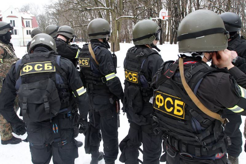 ФСБ затримала ще двох українців на адмінкордоні з окупованим Кримом