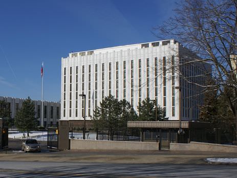 Сенатори США скасували свої поїздки в Росію