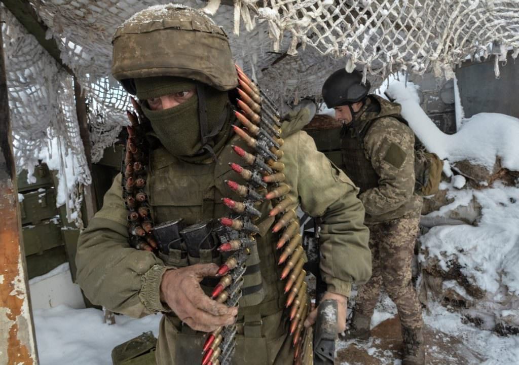 Доба в АТО: один військовослужбовець загинув, четверо отримали поранення