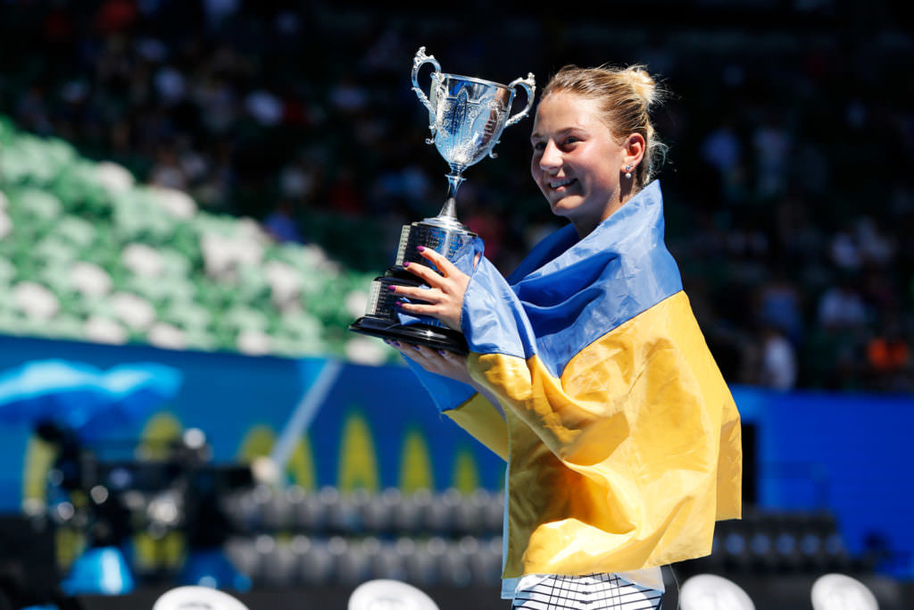 15-річна українська тенісистка Марта Костюк розгромила першу ракетку Китаю Шуай Пен