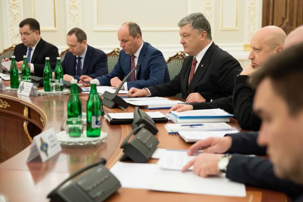 Законопроект про національну безпеку України передбачає членство у ЄС та НАТО – Порошенко