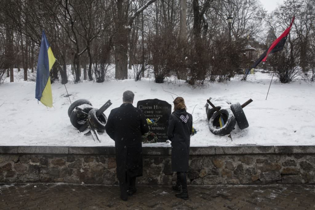 Президент з дружиною вшанували пам’ять загиблих під час Революції Гідності