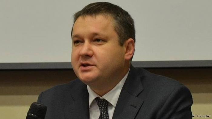 Дев’ять політичних партій продовжують агітацію у день голосування – КВУ
