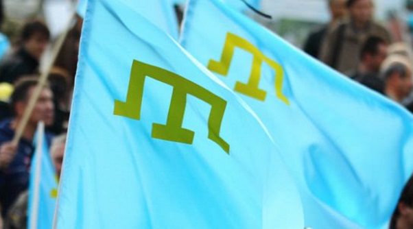 Окупаційна влада Криму залякує активістів напередодні Дня кримськотатарського прапора