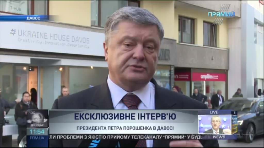 Порошенко розповів “Прямому” про боротьбу з фейковими новинами: перемогти допоможе міжнародна координація