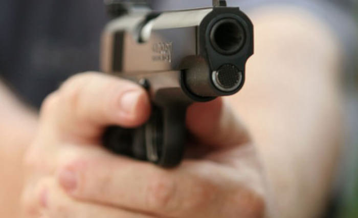 Стрілянина у багатоповерхівці в Києві: є постраждалі