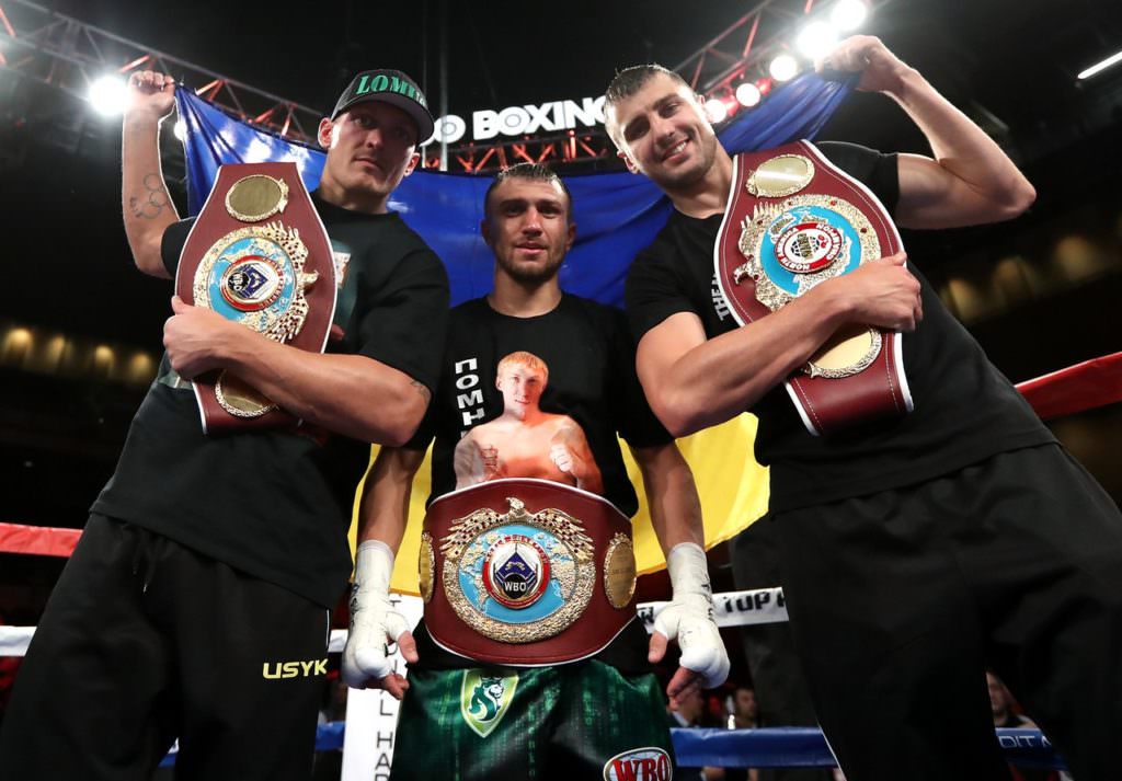 Ломаченко та Усик увійшли до топ-10 боксерів світу за версією World Boxing News