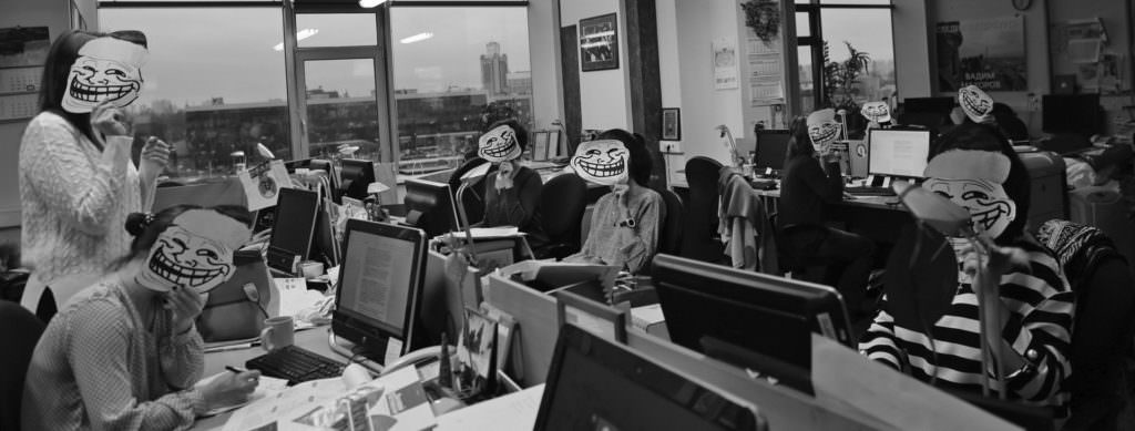 США будут разыскивать по всему миру работников российской «фабрики троллей» — Курносова