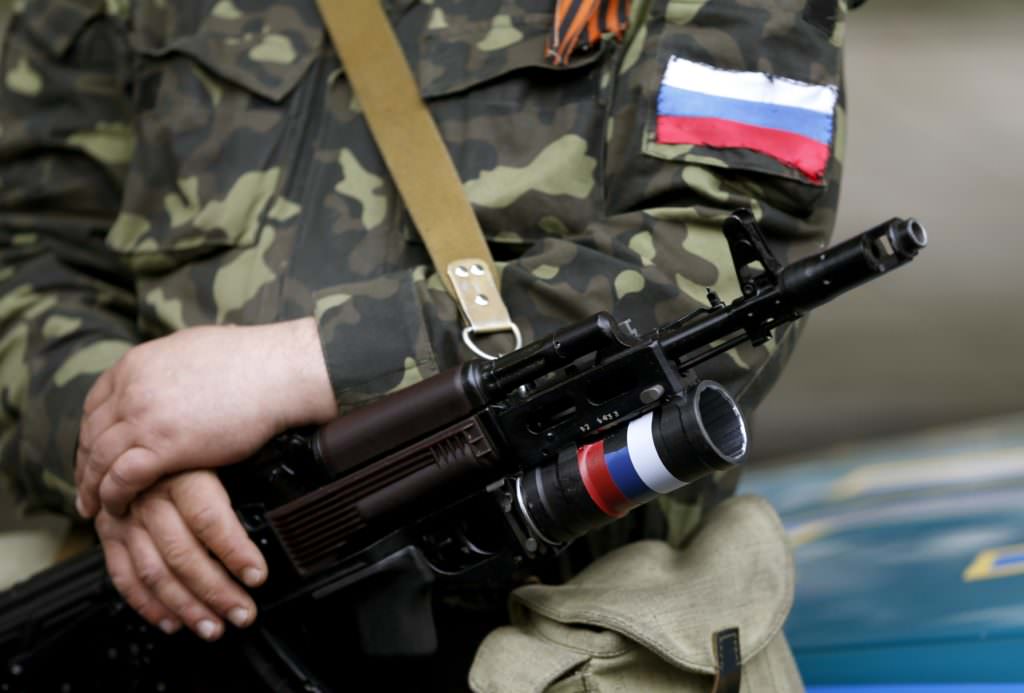 Российские офицеры получают руководящие должности за участие в боевых действиях на Донбассе — Минобороны