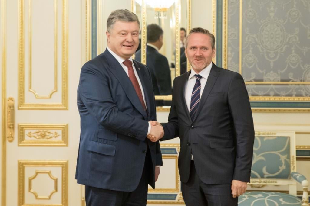 Президент Порошенко обсудил с главой МИД Дании противодействие «Северному потоку-2» и антироссийские санкции