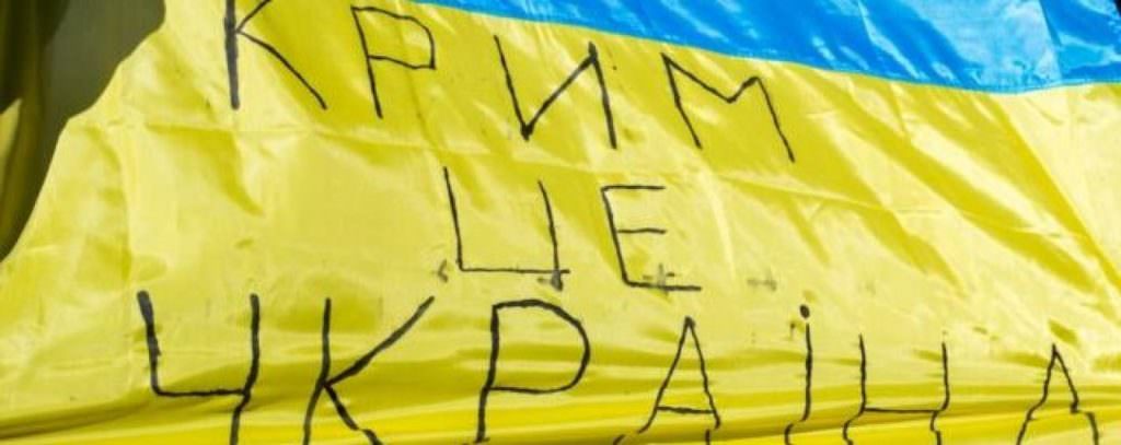 Займались вишиванням: у “прокуратуру “окупованого Криму викликали активістів Українського культурного центру