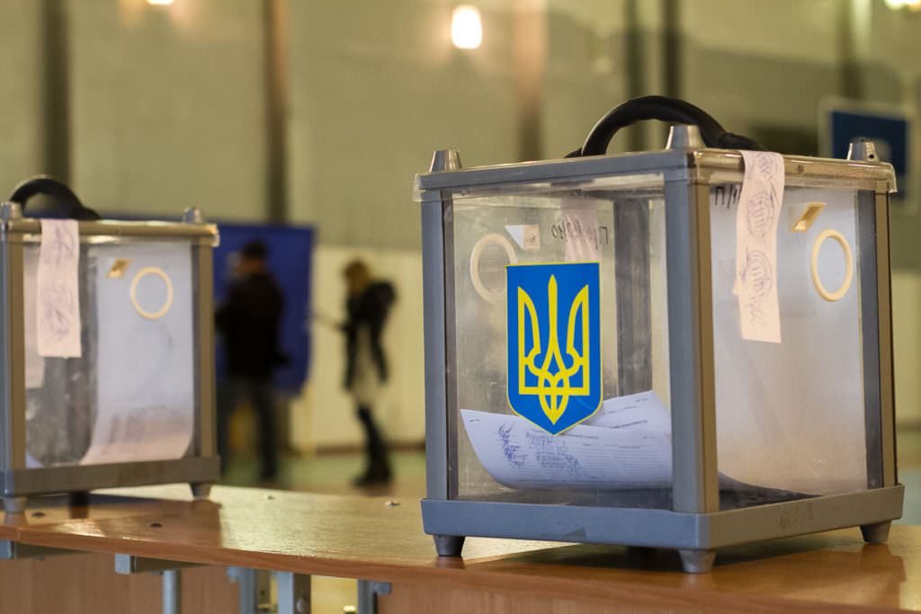 Нардепи на “Прямому” розповіли про наслідки дострокових виборів