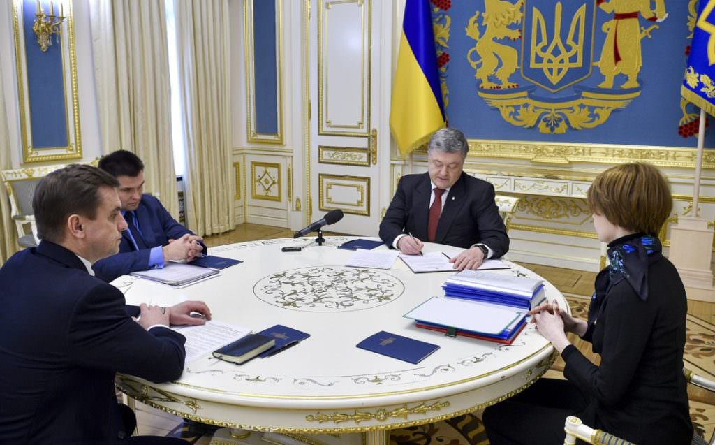 Петро Порошенко підписав розпорядження про позов України у Міжнародному суді за Конвенцією ООН з морського права