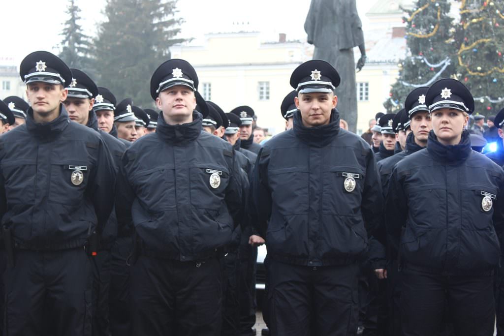 З патрульної поліції Луцька звільнилась половина поліцейських