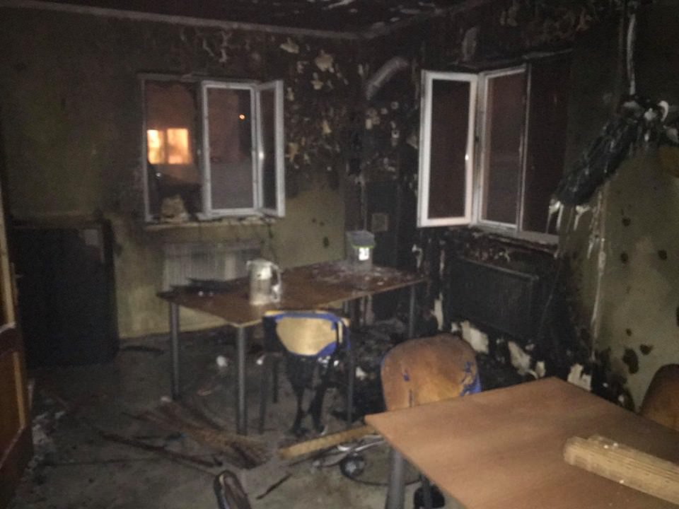 У Рівному спалили редакцію видання “Четверта влада” – сюжет “Прямого”