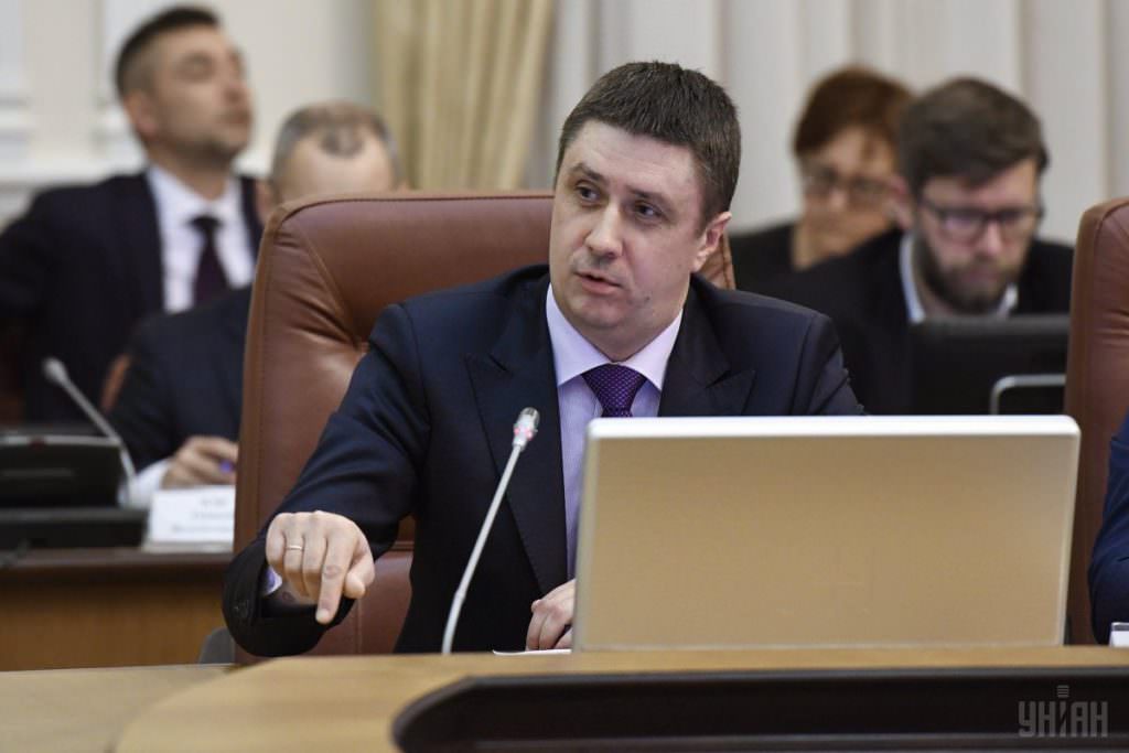 В Україні планують стягувати 20% заробітку з артистів-рафіотів: хто це такі і чому платитимуть