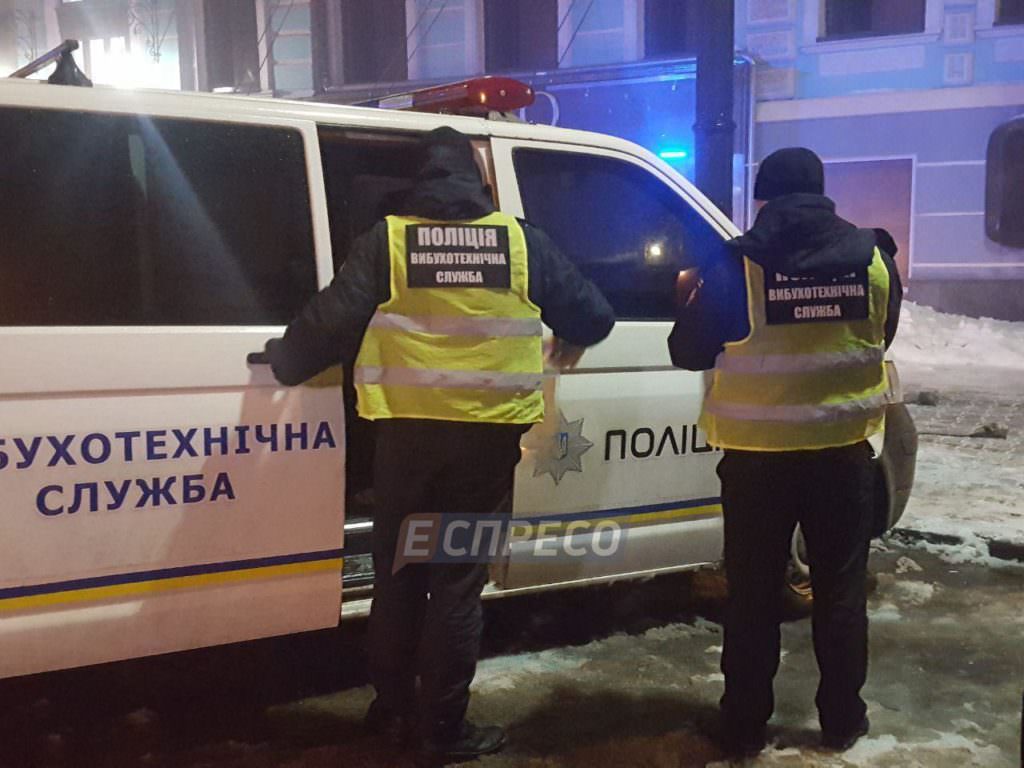 У центрі Києва з гранатомету розстріляли ресторан – ЗМІ