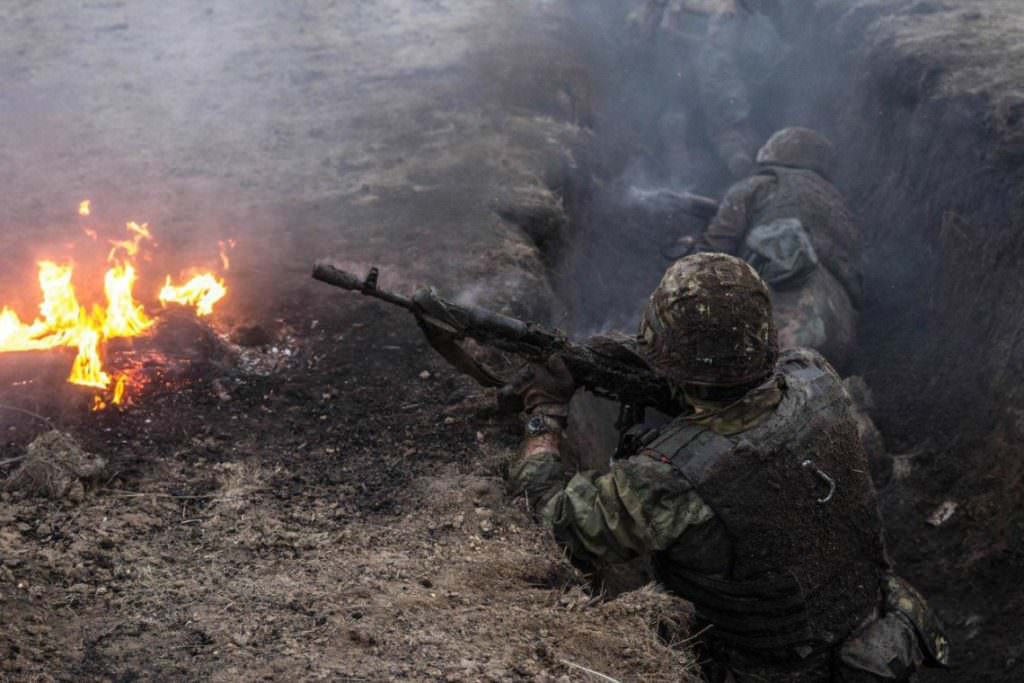 Великоднє перемир’я: бойовики 38 разів обстріляли позиції ЗСУ на Донбасі