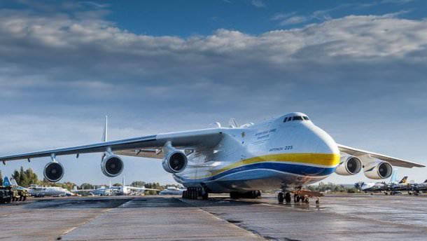 Ан-225 “Мрія” здійснив свій перший комерційний рейс за останні півтора роки: подробиці “Прямого”