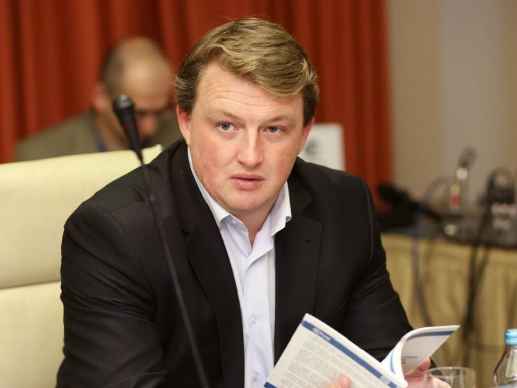Известный инвестиционной банкир назвал курс гривны на середину лета и конец 2018 года