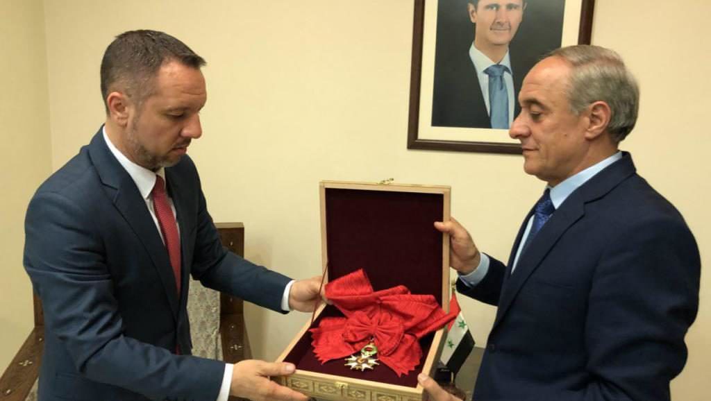 Башар Асад повернув Франції орден Почесного легіону