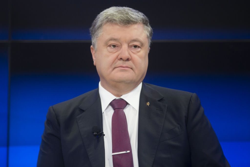 100 лет украинскому военно-морскому флоту Порошенко напомнил, как когда-то действия украинской армии привели к падению большевистского режима в Крыму