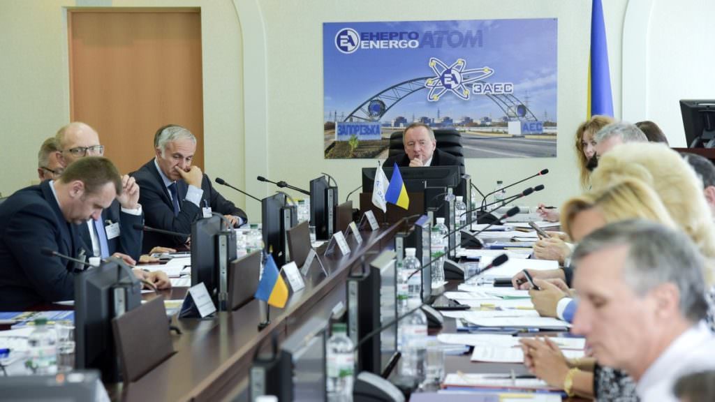 Запорізька АЕС переходить з російського на американське ядерне паливо