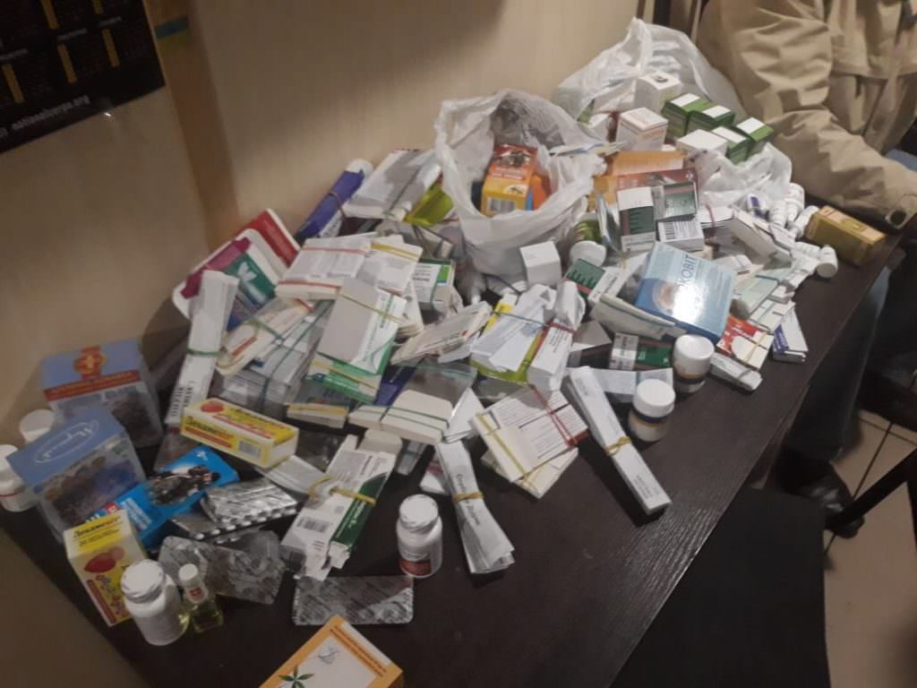 Дефіцит ліків у “ДНР”: прикордонники затримали чергового кур’єра