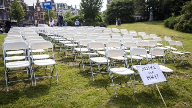 Під посольством РФ у Гаазі пройшла акція протесту в пам’ять жертв MH17