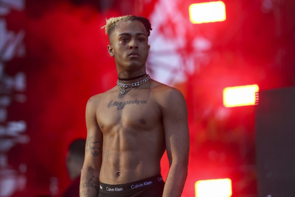 В США фанаты убитого рэпера XXXTentacion устроили беспорядки