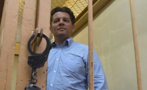Рада призвала международное сообщество ввести новые санкции против России из-за приговора Сущенко