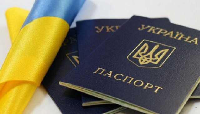 В Україні вводять іспит з державної мови для осіб, які хочуть отримати громадянство